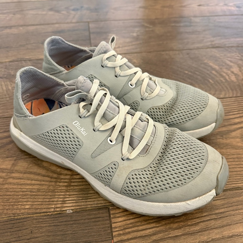Olukai Huia Athleisure Gray Mesh Womens Lace-Up Sneakers Size 9.5